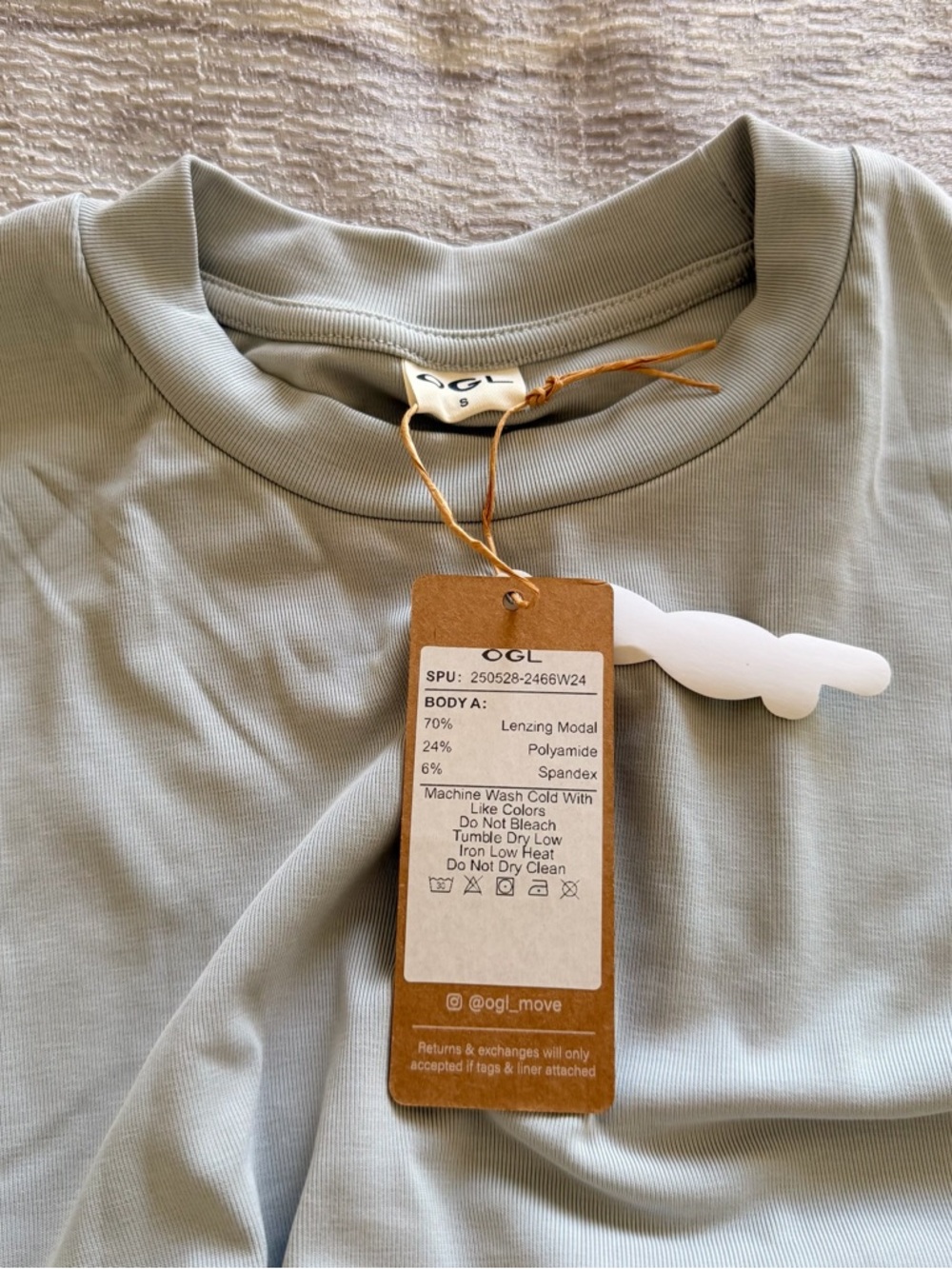 NWT! OGL Light Sage Grey Crewneck Top, Size S - Picture 7 of 8